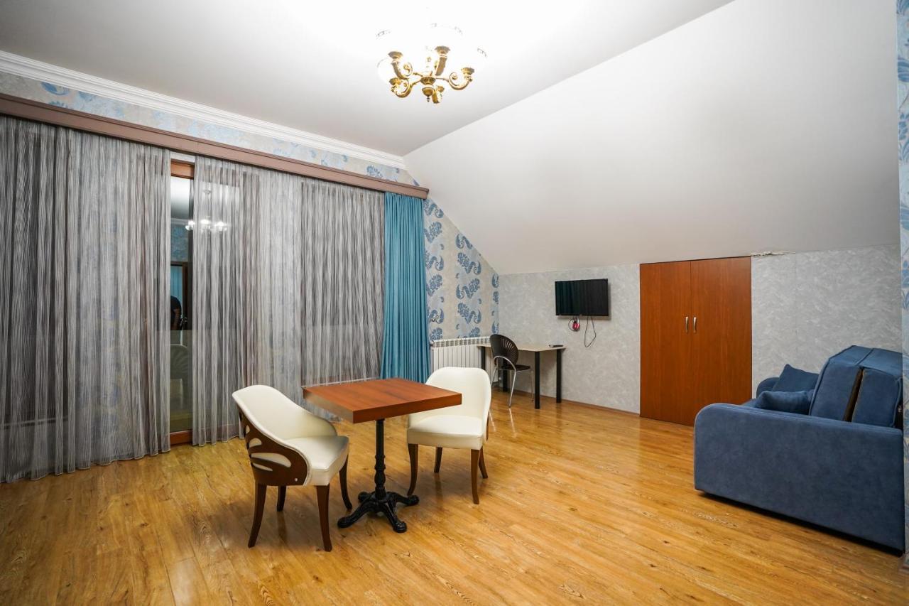 Natali Hotel Borjomi Dış mekan fotoğraf